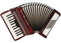 Аккордеон  Weltmeister  Perle 1/2 26/48/II/3 КРАСН 26/48/II/3
